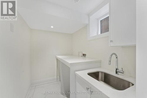 42 Agar Crescent, Toronto, ON - Indoor Photo Showing Laundry Room