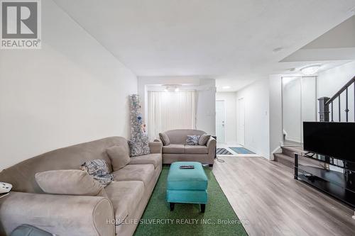 63 Olympia Crescent, Brampton, ON - Indoor Photo Showing Living Room