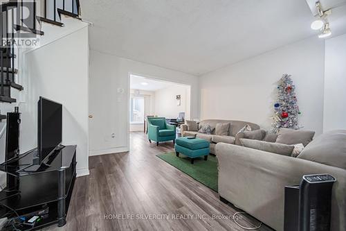 63 Olympia Crescent, Brampton, ON - Indoor Photo Showing Living Room