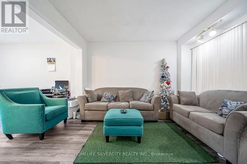 63 Olympia Crescent, Brampton, ON - Indoor Photo Showing Living Room