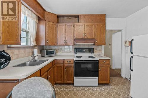 1A Cameron Avenue, Hamilton, ON - Indoor Photo Showing Kitchen With Double Sink