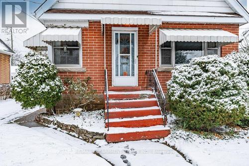 1A Cameron Avenue, Hamilton, ON - Outdoor