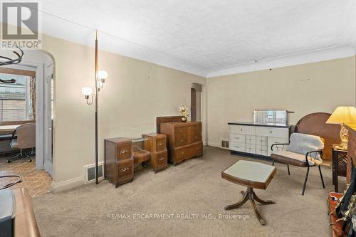 1A Cameron Avenue, Hamilton, ON - Indoor