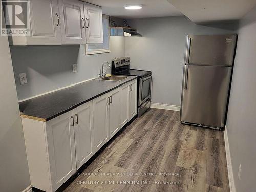 Bsmt - 221 Hellems Avenue, Welland, ON - Indoor Photo Showing Kitchen