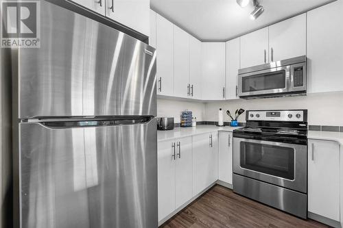 4202, 181 Skyview Ranch Manor Ne, Calgary, AB - Indoor Photo Showing Kitchen With Upgraded Kitchen