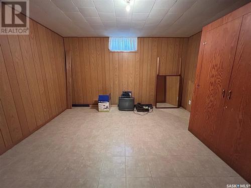 218 King Street, Quinton, SK - Indoor