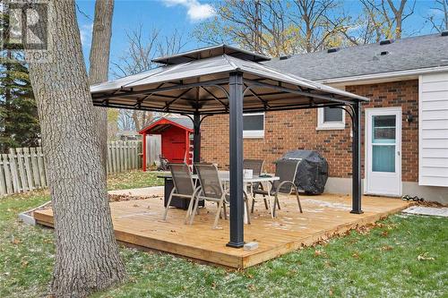 1197 Thomas Drive, Sarnia, ON - Outdoor With Deck Patio Veranda