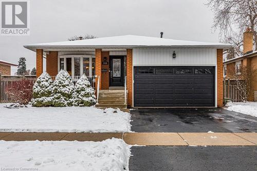 1056 Dowland Crescent, Burlington, ON - Outdoor