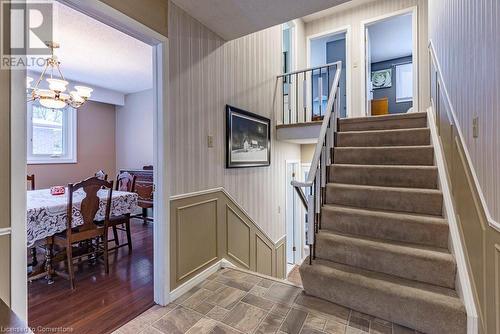 1056 Dowland Crescent, Burlington, ON - Indoor Photo Showing Other Room