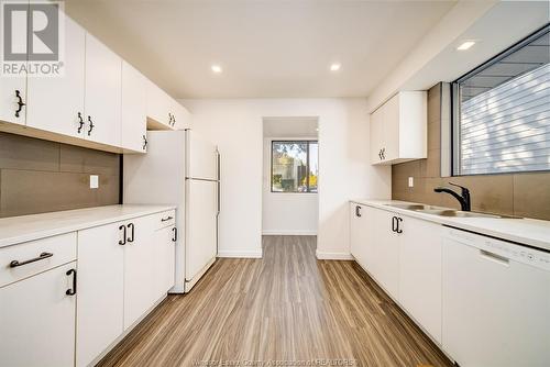 1172 Goyeau Street, Windsor, ON - Indoor Photo Showing Kitchen