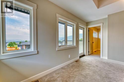 1027 Mount Burnham Road, Vernon, BC - Indoor Photo Showing Other Room