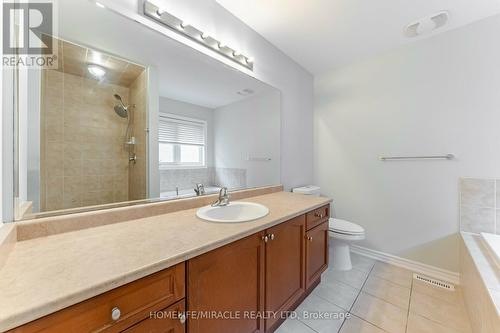 13 Nutwood Way, Brampton, ON - Indoor Photo Showing Bathroom