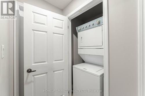 13 Nutwood Way, Brampton, ON - Indoor Photo Showing Laundry Room