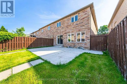 13 Nutwood Way, Brampton, ON - Outdoor