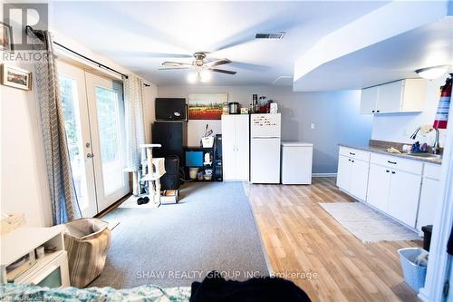 1111 Beattie Street, North Bay, ON - Indoor Photo Showing Kitchen