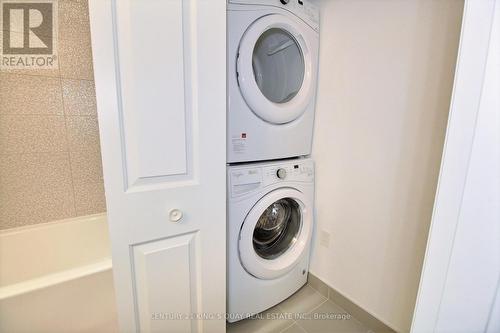 2004 - 50 Ann O'Reilly Road, Toronto, ON - Indoor Photo Showing Laundry Room