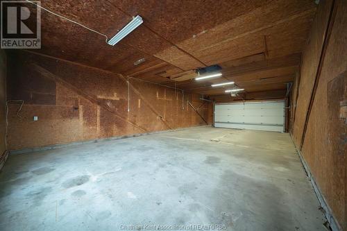 21928 Charing Cross Road, Chatham, ON - Indoor Photo Showing Garage