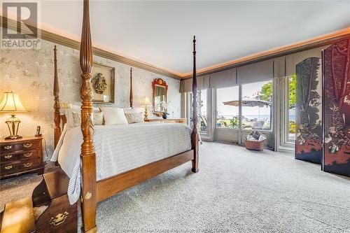 13018 Riverside Drive, Tecumseh, ON - Indoor Photo Showing Bedroom