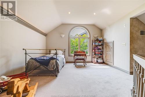 13018 Riverside Drive, Tecumseh, ON - Indoor Photo Showing Bedroom