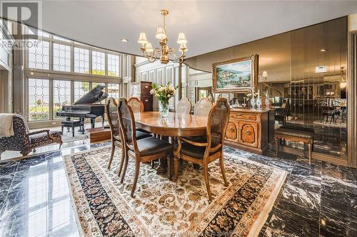 13018 Riverside Drive, Tecumseh, ON - Indoor Photo Showing Dining Room