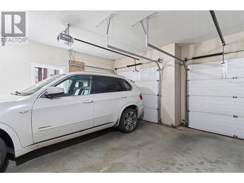 801 20 Street Ne Unit# 36, Salmon Arm, BC - Indoor Photo Showing Garage