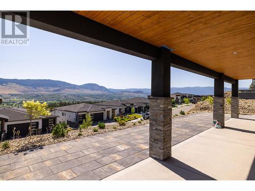 709 Carleton Street, Kelowna, BC - Outdoor With Exterior