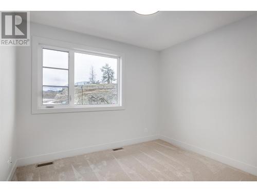 3rd upstairs bedroom - 789 Carleton Street, Kelowna, BC - Indoor Photo Showing Other Room