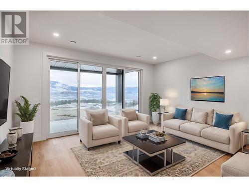 basement living room - 789 Carleton Street, Kelowna, BC - Indoor Photo Showing Living Room