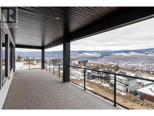 789 Carleton Street, Kelowna, BC - Outdoor With View With Exterior