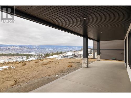 789 Carleton Street, Kelowna, BC - Outdoor