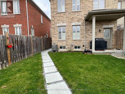 35 Vettese Court, Markham, ON - Outdoor