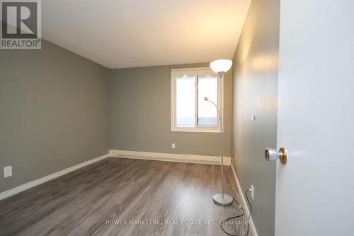 1604 - 1081 Ambleside Drive, Ottawa, ON - Indoor Photo Showing Other Room