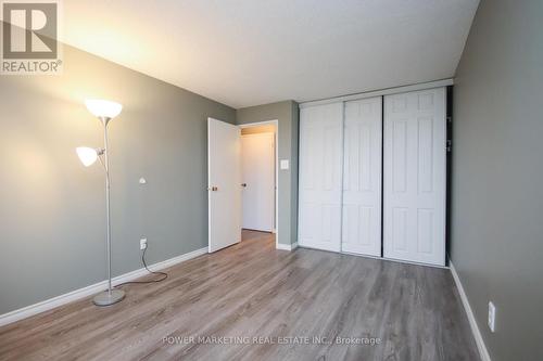 1604 - 1081 Ambleside Drive, Ottawa, ON - Indoor Photo Showing Other Room