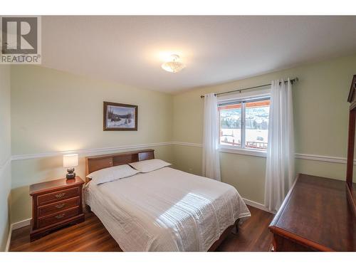 120 Panorama Ridge Road, Penticton, BC - Indoor Photo Showing Bedroom