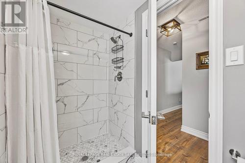 83 Frederick Drive, Wasaga Beach, ON - Indoor Photo Showing Bathroom