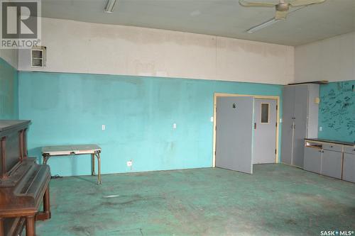 203 1St Street N, Flaxcombe, SK - Indoor Photo Showing Other Room