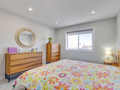 Chambre Ã  coucher principale - 404-959 Av. St-Charles, Laval (Chomedey), QC - Indoor Photo Showing Bedroom