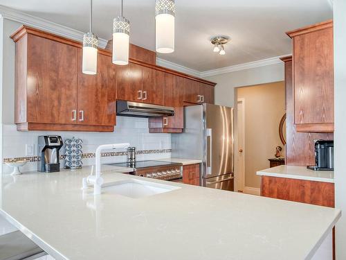 Kitchen - 201-1500 Av. Du Golf, Saint-Hyacinthe, QC - Indoor Photo Showing Kitchen