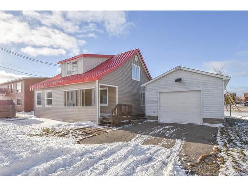 125 12E Rue St, Shippagan, NB 