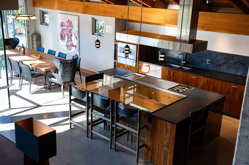 5-2080 Mackenzie Court, Revelstoke, BC - Indoor Photo Showing Dining Room