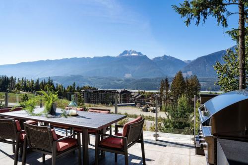 5-2080 Mackenzie Court, Revelstoke, BC - Outdoor With View