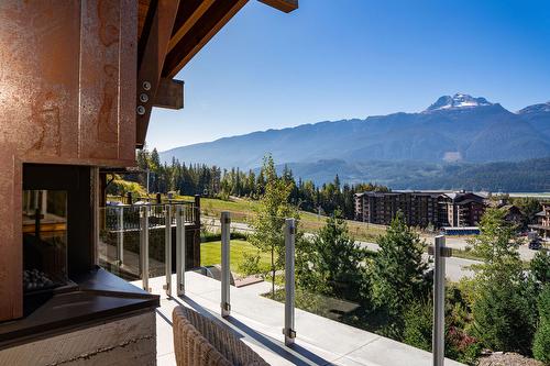 5-2080 Mackenzie Court, Revelstoke, BC - Outdoor With View