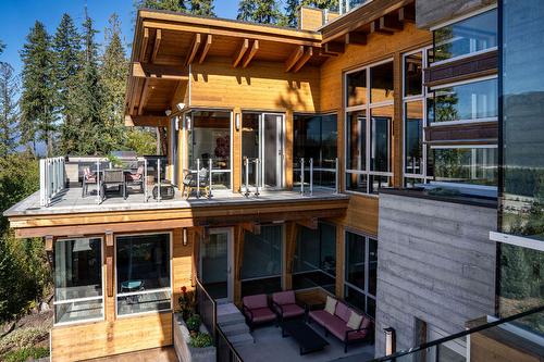 5-2080 Mackenzie Court, Revelstoke, BC - Outdoor With Deck Patio Veranda