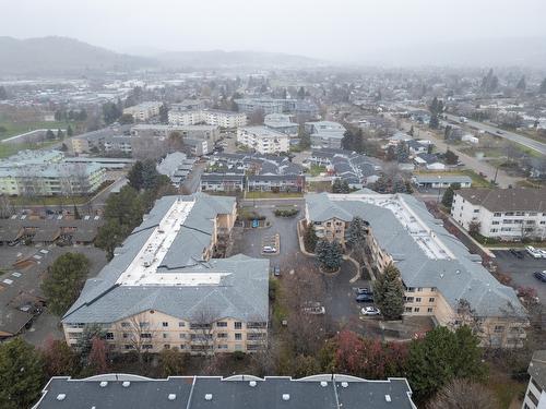 111-727 Houghton Road, Kelowna, BC - Outdoor With View