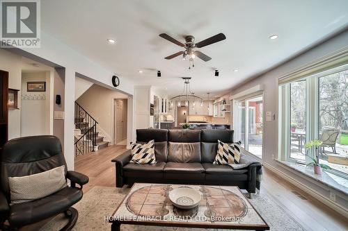 17 Ridgehill Drive, Brampton, ON - Indoor Photo Showing Living Room