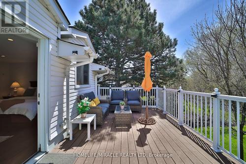 17 Ridgehill Drive, Brampton, ON - Outdoor With Deck Patio Veranda With Exterior