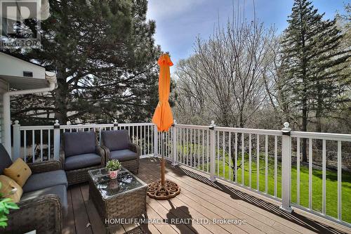 17 Ridgehill Drive, Brampton, ON - Outdoor