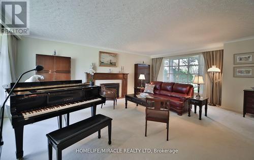 17 Ridgehill Drive, Brampton, ON - Indoor Photo Showing Living Room With Fireplace