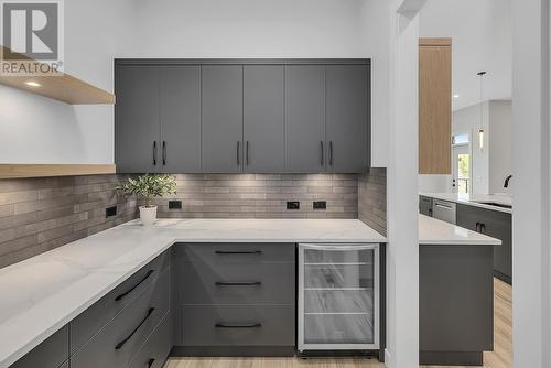 771 Carnoustie Drive, Kelowna, BC - Indoor Photo Showing Kitchen