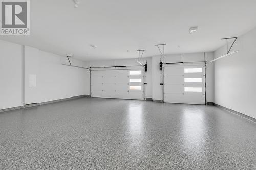 771 Carnoustie Drive, Kelowna, BC - Indoor Photo Showing Garage